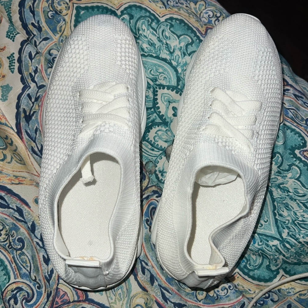 never worn, Size 2 kids